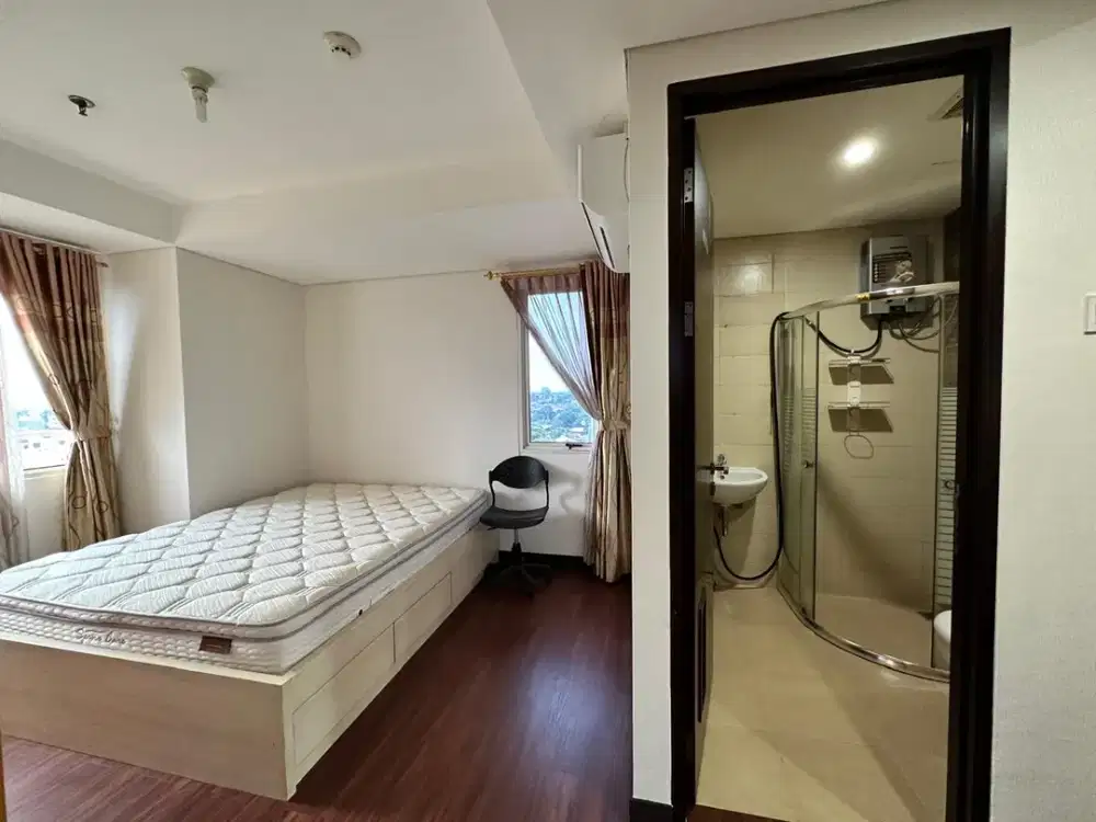Apartemen Sky Terrace 2+1 BR Full Furnished Jakarta Barat