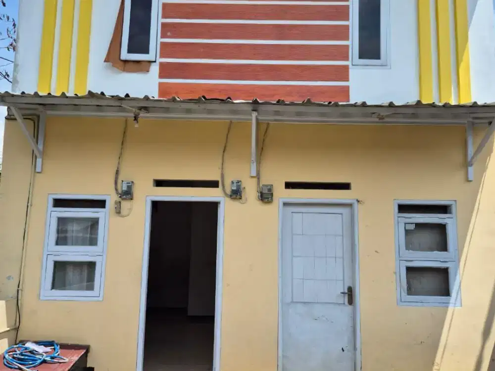 Disewakan Rumah 2 Lantai Lokasi Strategis Di Gedebage