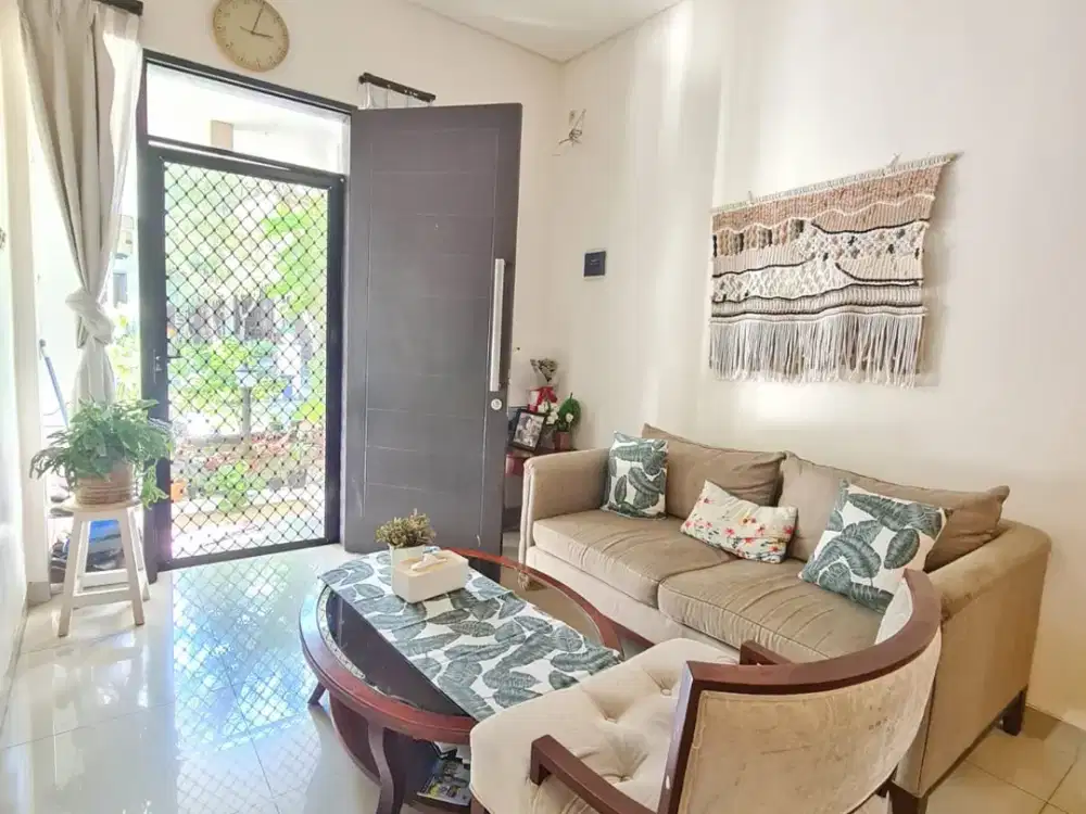 Dijual Rumah Siap Huni 2 Lantai di Green Serpong Bintaro