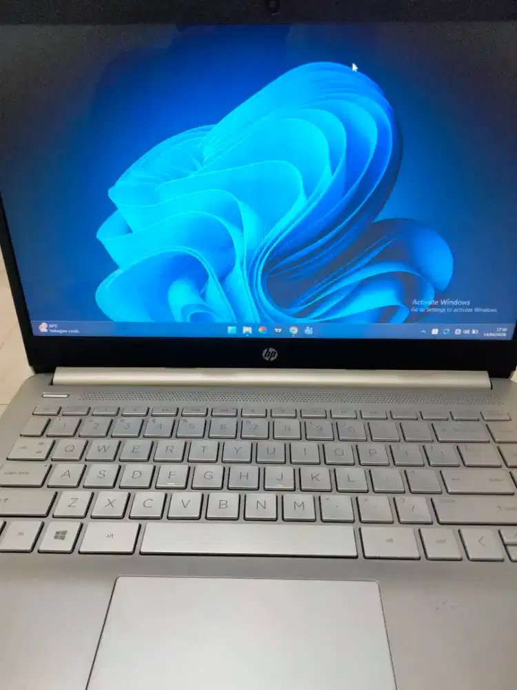 Jual cepat HP laptop 14s-cf1xxx