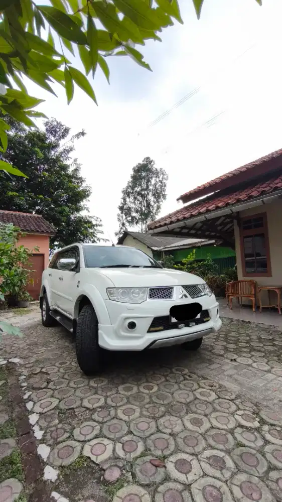 PAJERO SPORT DAKAR
MATIC 2013 DIESEL