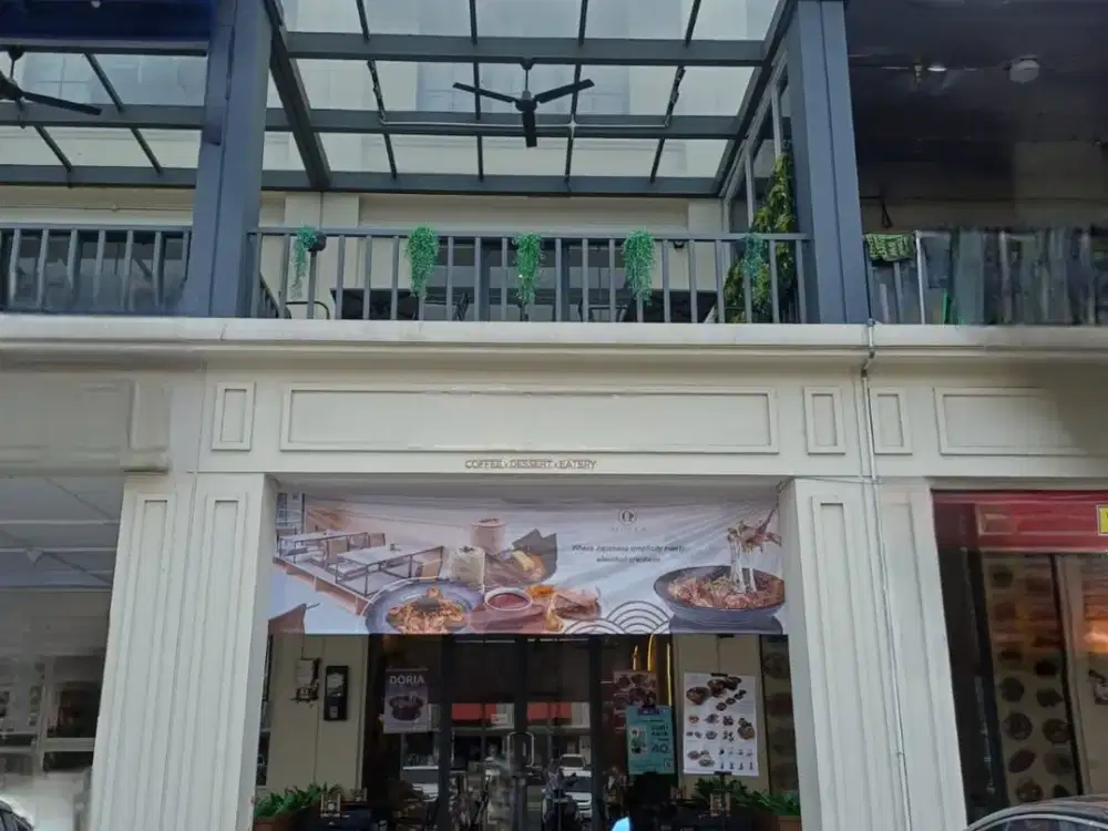 DISEWAKAN RUKO 3 LANTAI HADAP JALAN BOULEVARD DI MADISON STUDIO LOFT TYPE YOSECA