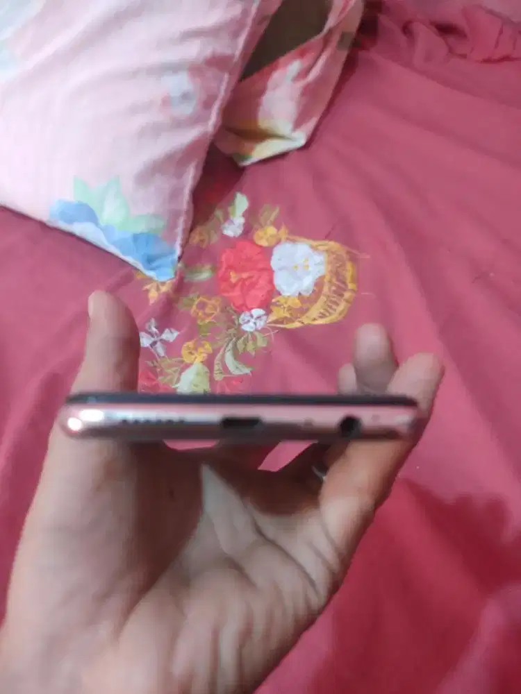 Hape Oppo f9 bekas