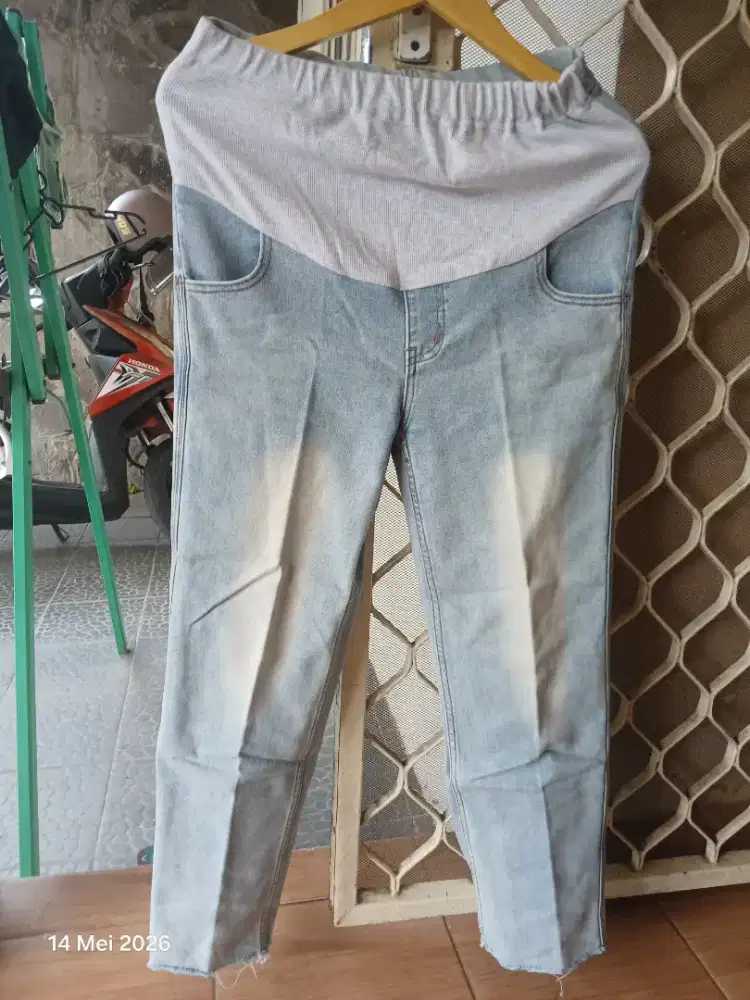Jeans celana hamil