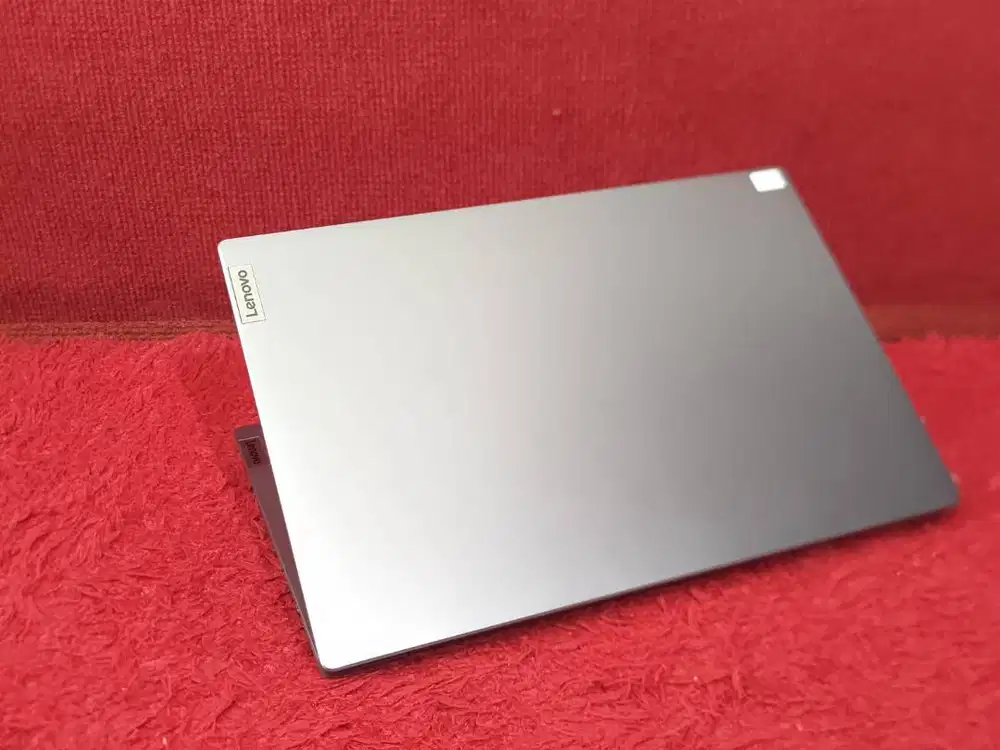 Laptop LENOVO V14 G4 AMN Ryzen 3-7320U RAM 8GB SSD 256GB MALANG