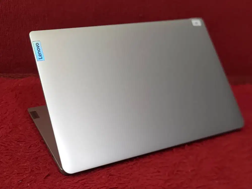 Laptop LENOVO IP1 14AMN7 Ryzen 3-7320U RAM 8GB SSD 512GB MALANG