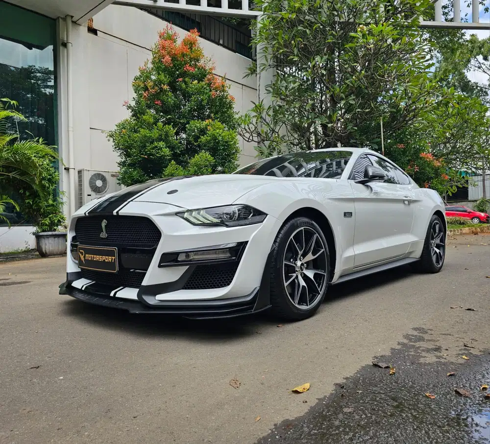 (KM:2rb) Ford Mustang 2.3 L Ecoboost 2023 low km shelby