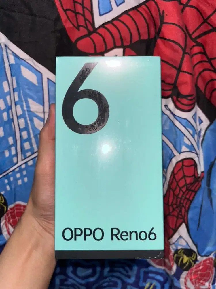 OPPO Reno6 | 8GB - 128GB.