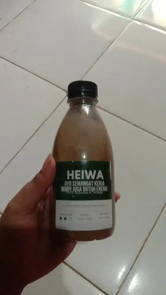 Kopi hitam dan kopi susu