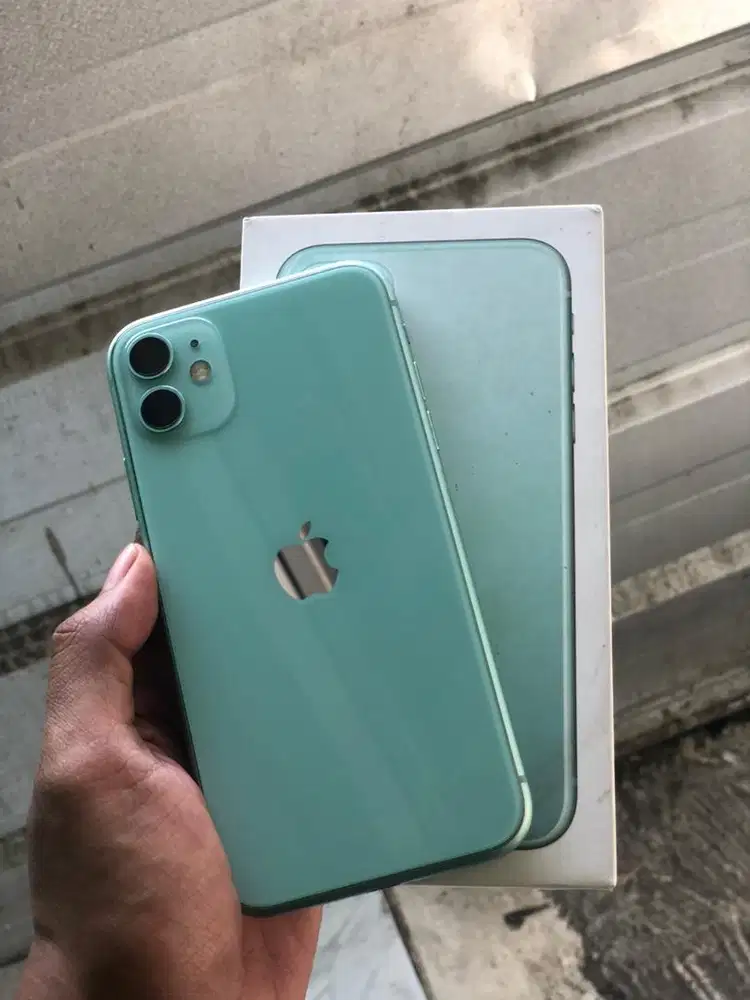 iPhone 11 64 GB IBOX