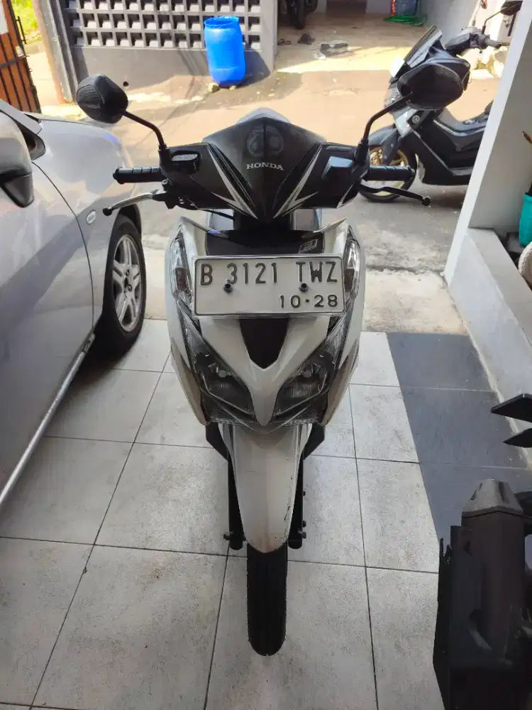 Dijual Vario 125 tahun 2013