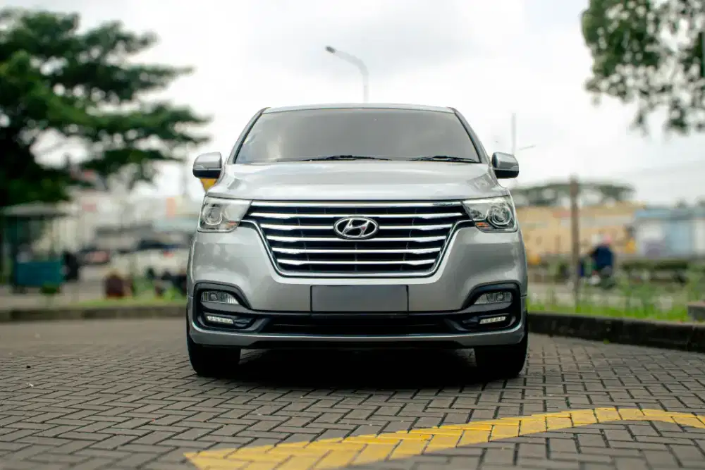 [LOW KM]HYUNDAI H1 Royale Diesel 2019 Silver