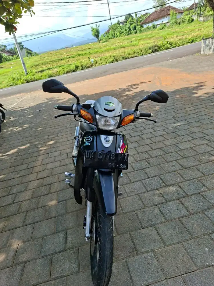 Yamaha F1ZR Sporty