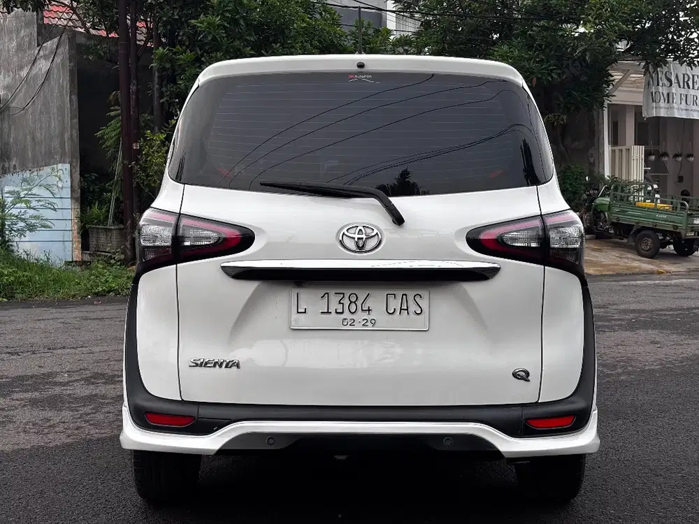 Toyota Sienta Q Matic 2018 “DP 30jt” Proses Cepat Pajak BARUU