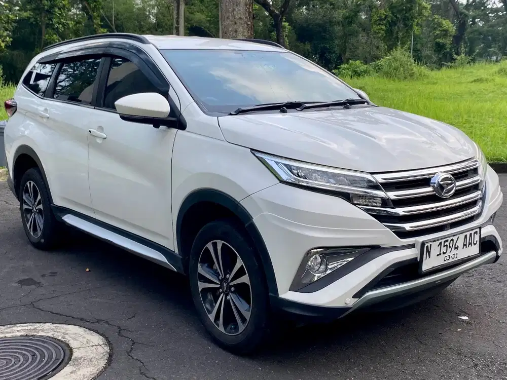 Terios R Deluxe MT 2021