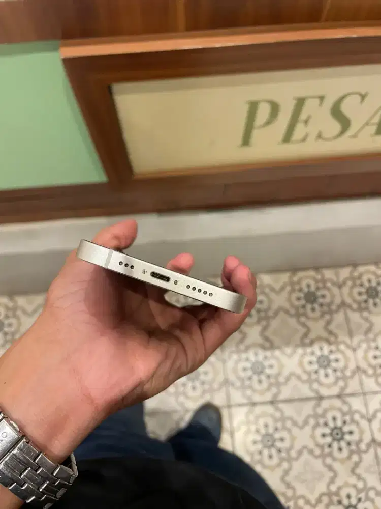 Apple iPhone 13 white 128 ibox