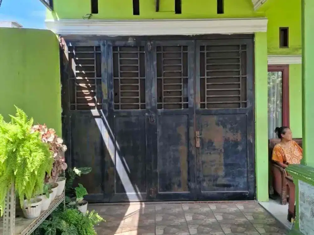 Villa Mantap Asri Strategis Cemara Krakatau