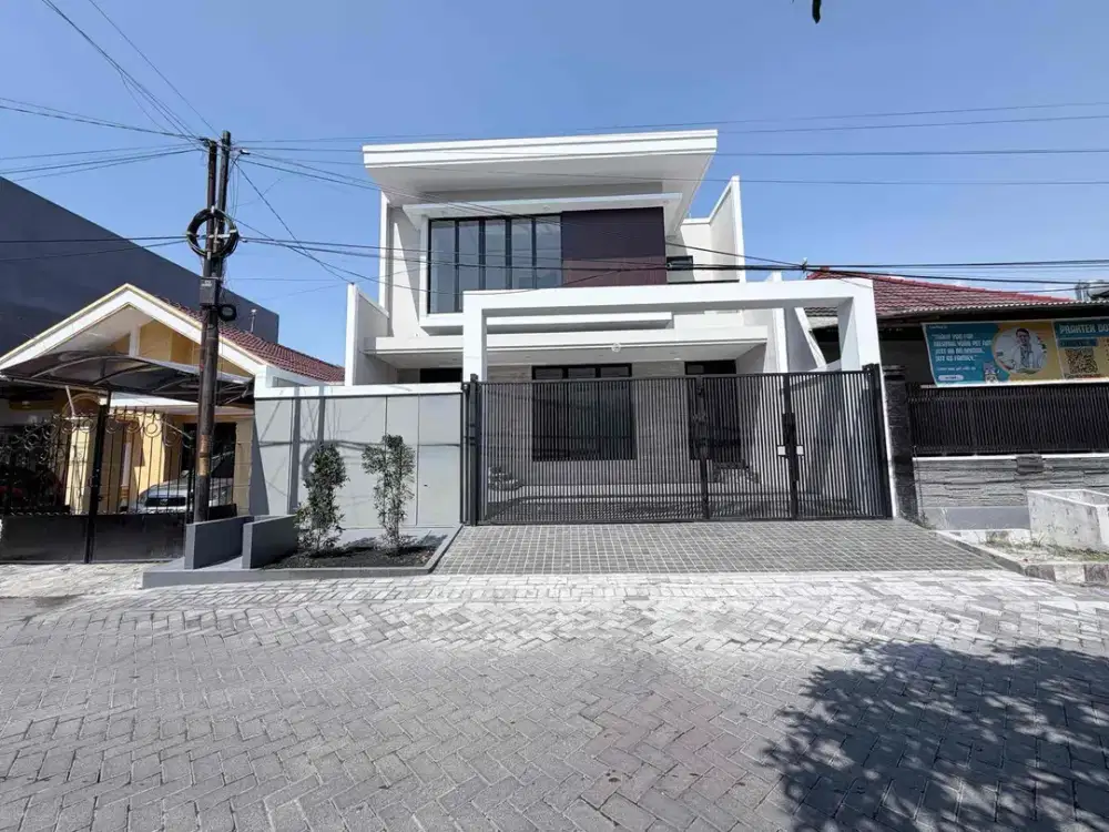 Baru Gress‼️Bangunan mewah Dijual rumah  sutorejo