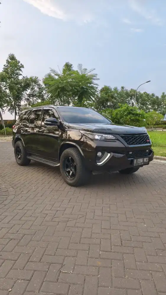 Toyota Fortuner VRZ Diesel AT 2017 NIK 2016 Pajero Palisade