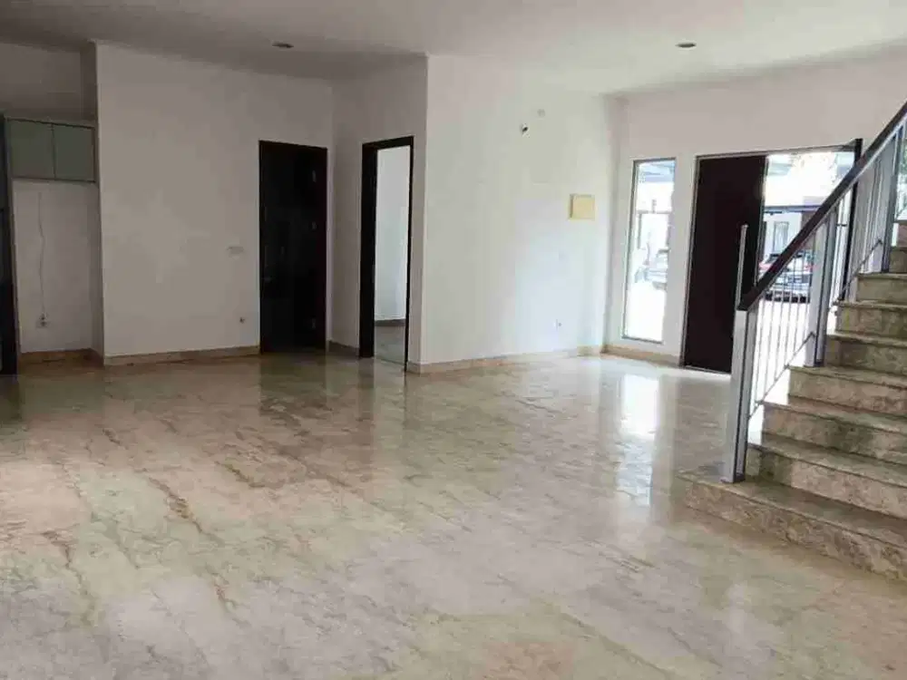 Disewakan Rumah Golf Island Ukuran 10x15 Pantai Indah Kapuk Jakarta Utara