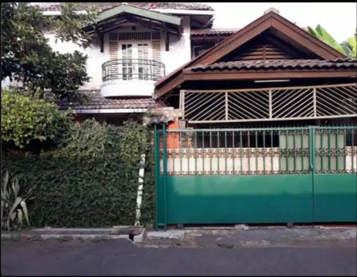 DIJUAL RUMAH DALAM KOMPLEK DI KALIBATA