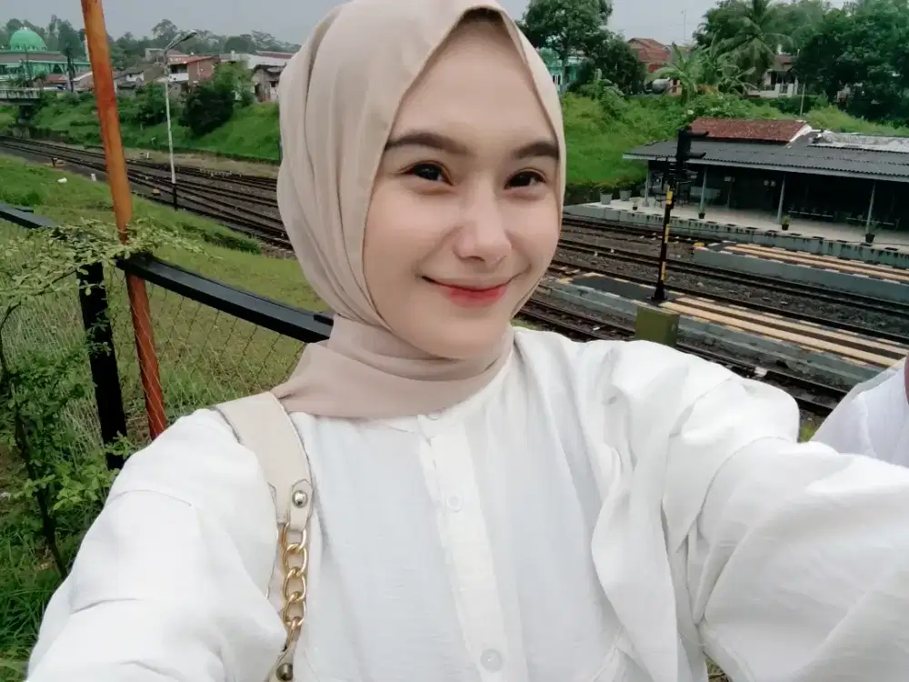 CARI LOWONGAN PEKERJAAN