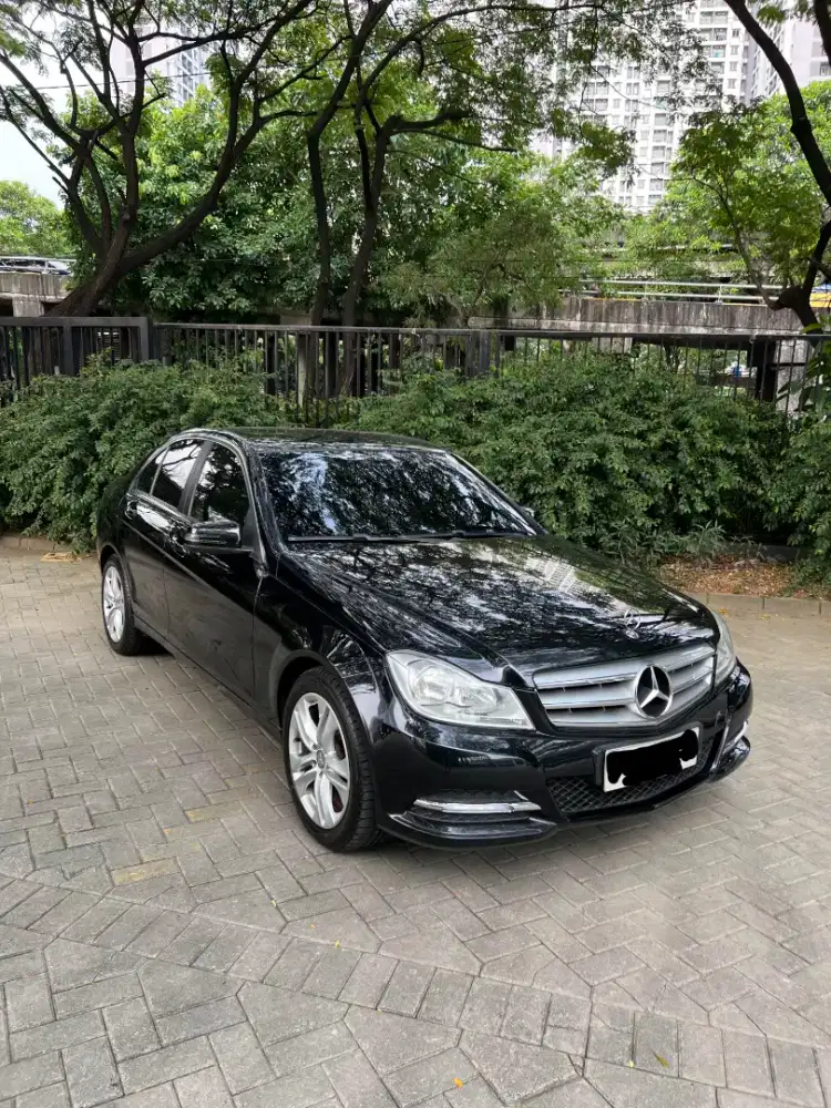 Mercedes Benz C200 2013 W204 Facelift