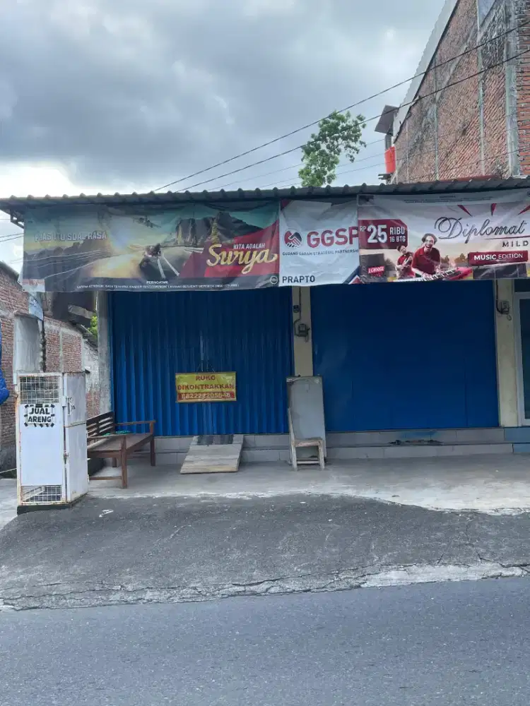 DISEWAKAN RUKO 2 PINTU STRATEGIS DI JALAN STADION MAGUWOHARJO SLEMAN