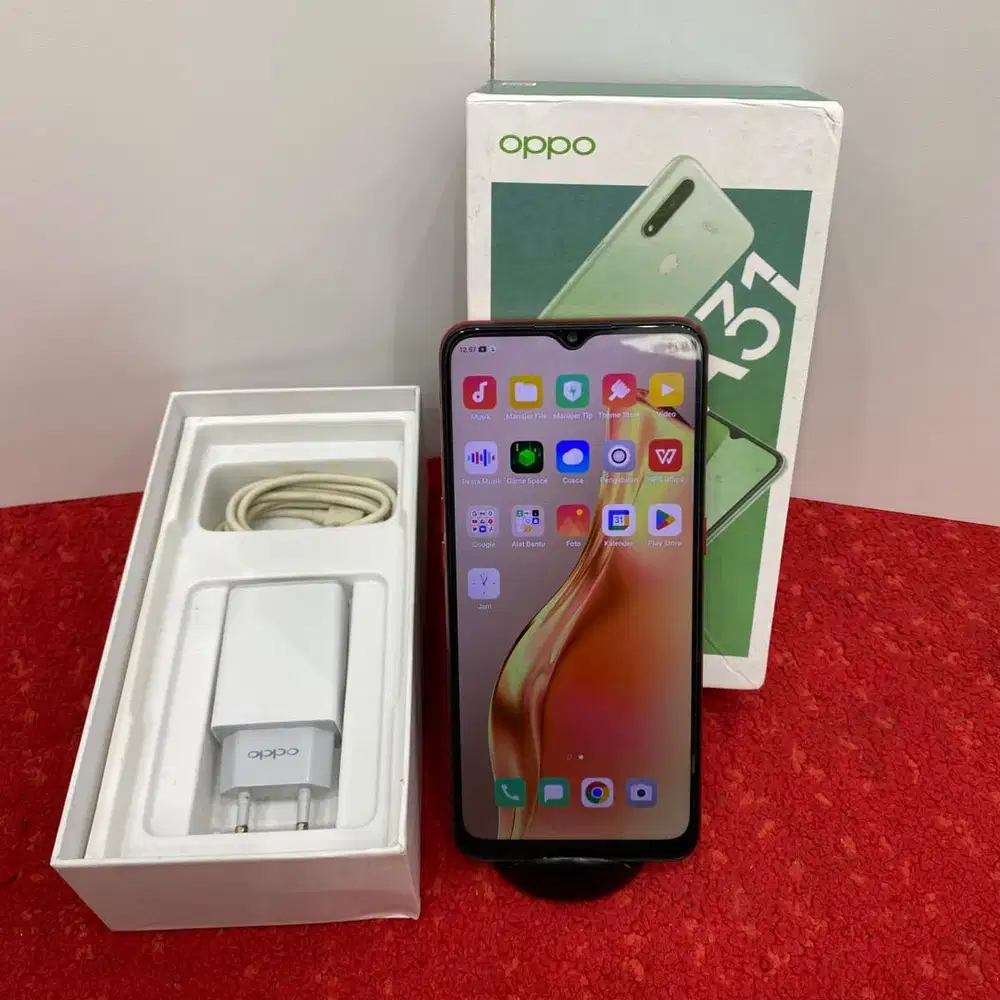 Oppo A31 8/256 GB Merah