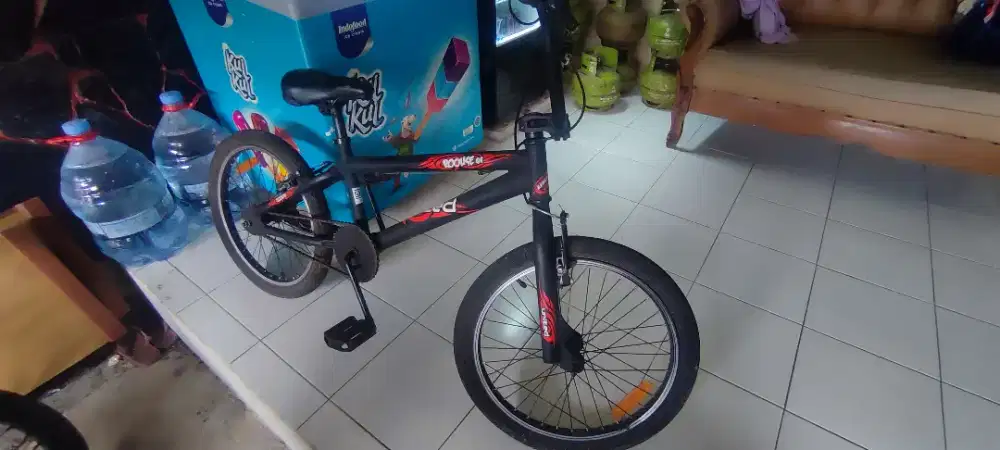 Sepeda BMX united