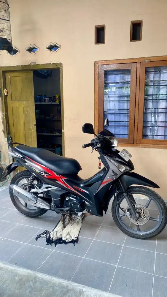 Supra X 125CC DD Fi Helm in Murah Jual Cepet
