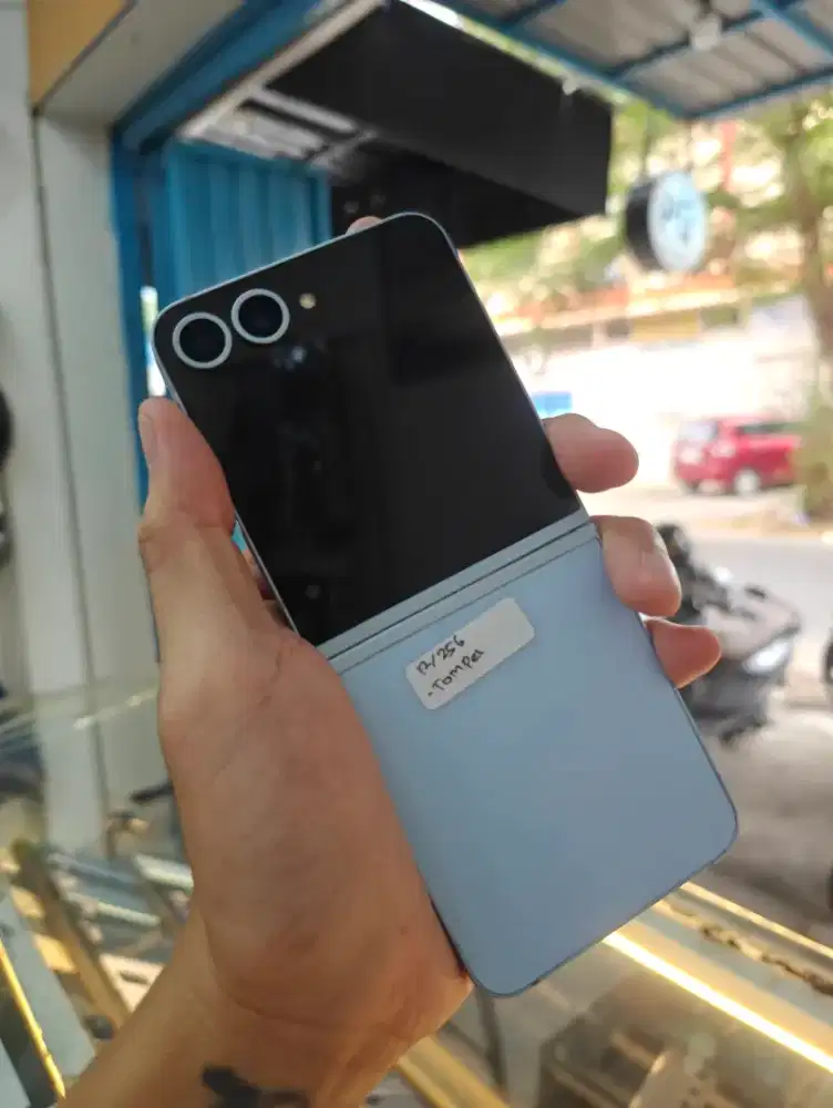 Samsung flip 6 minus layar tompel