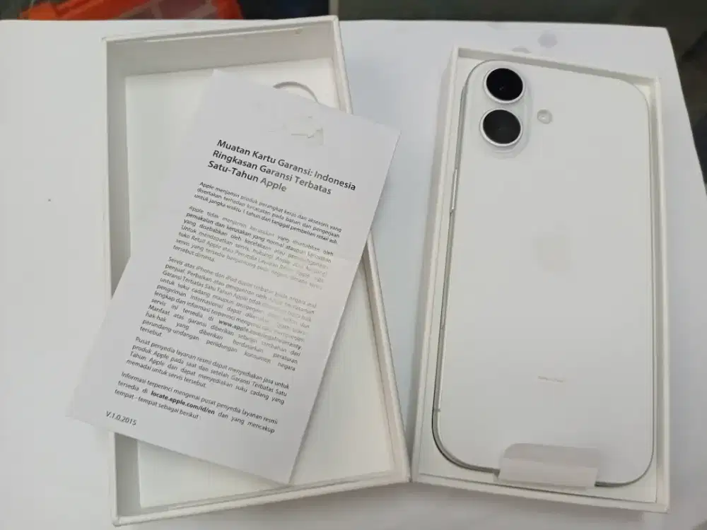 iPhone 17 iBox 256GB putih BNOB Open Box Basic non Pro