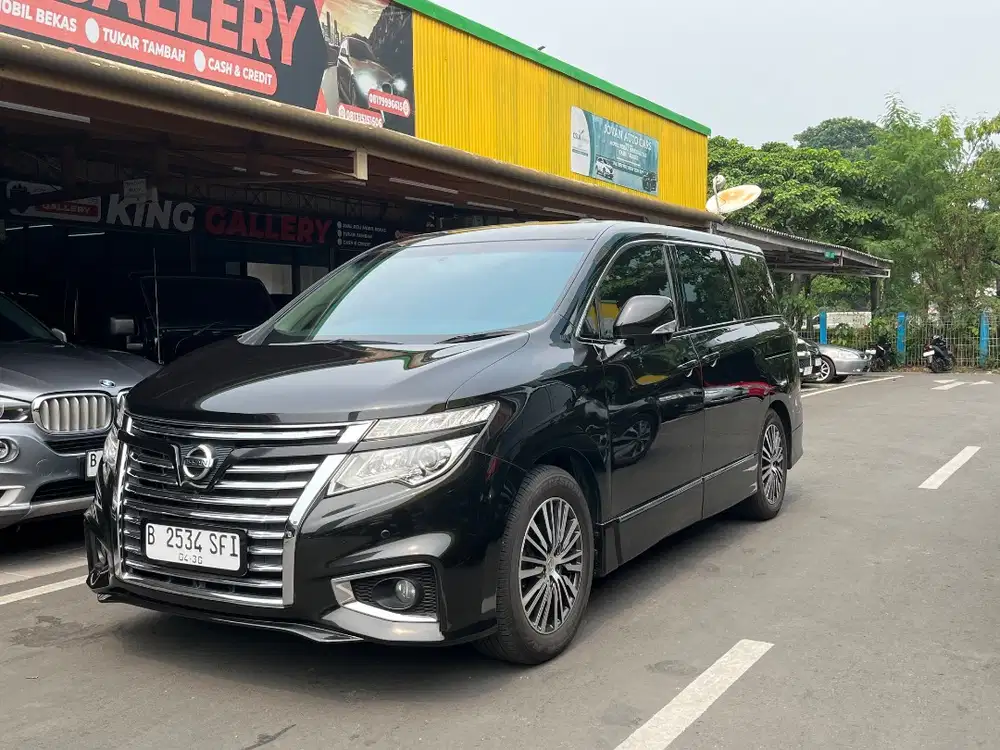 NISSAN ELGRAND HWS 2.5 AT HITAM 2014