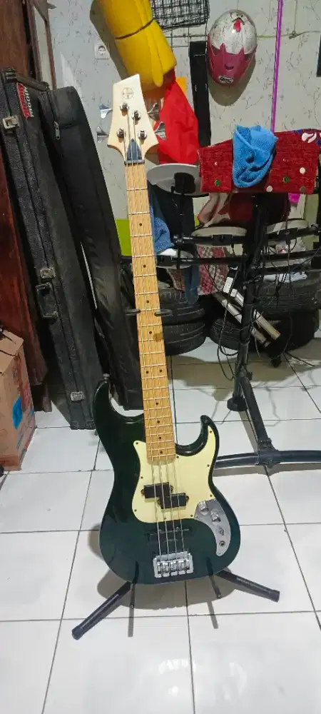 Bass Samick Neck Duvoisin Aktif Preamp