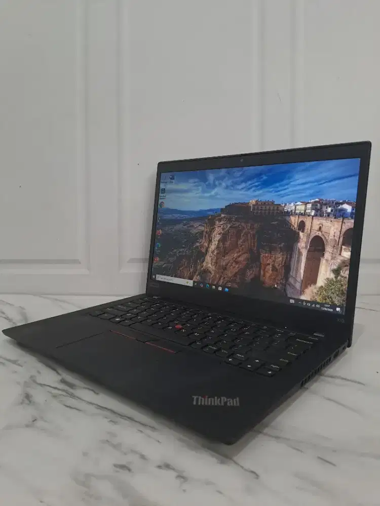 LAST STOCK LENOVO THINKPAD X13 i7 Gen 10th Ram 8/ssd 256gb