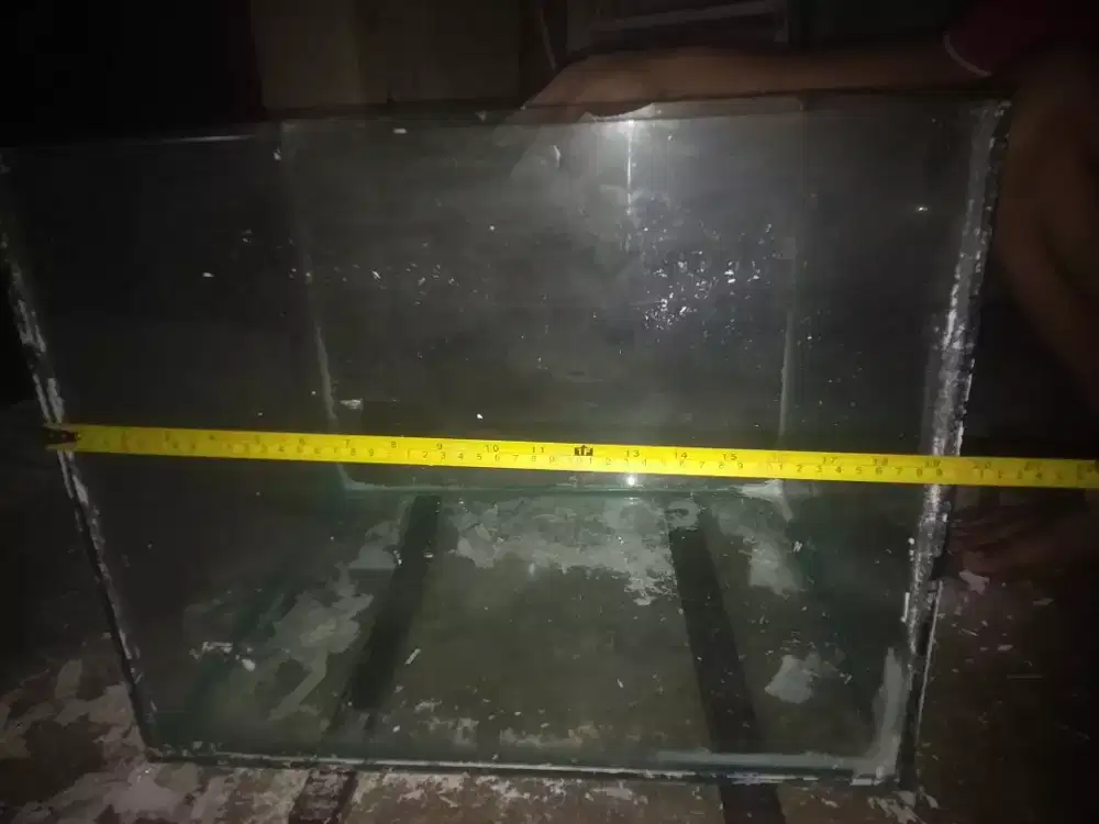 Tank aquarium second kondisi mulus