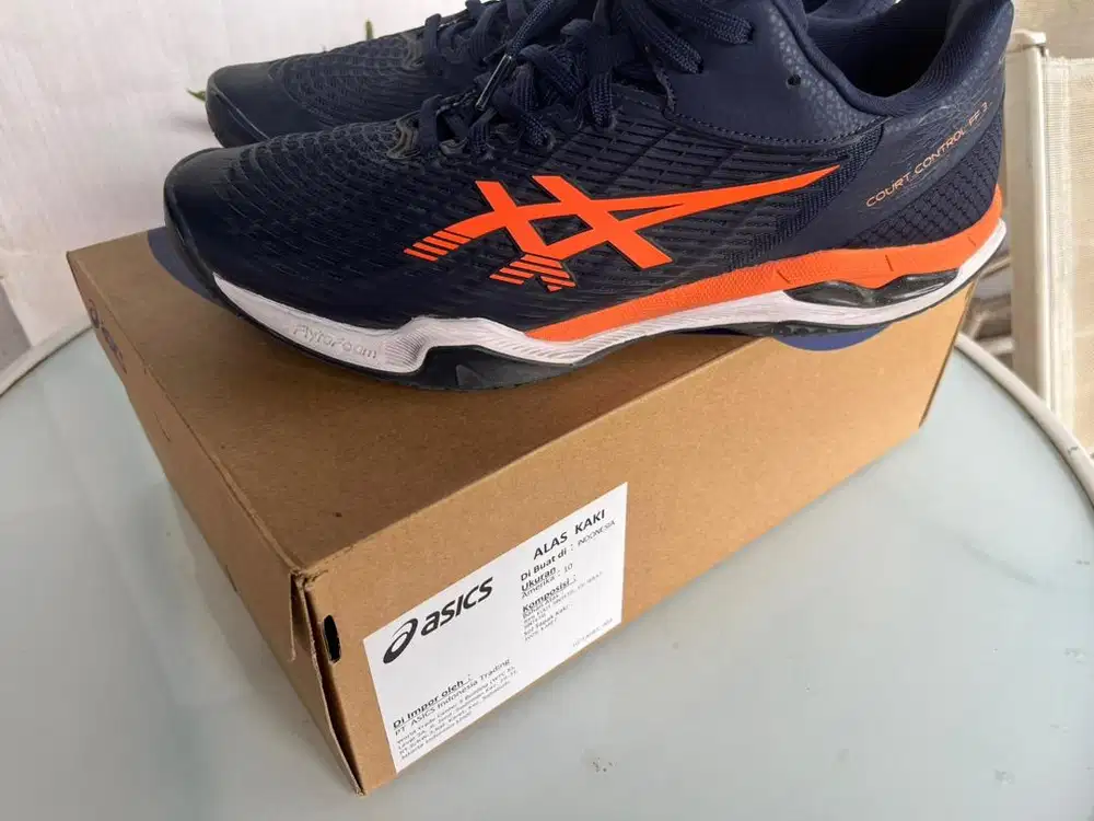 Sepatu Court Control FF3