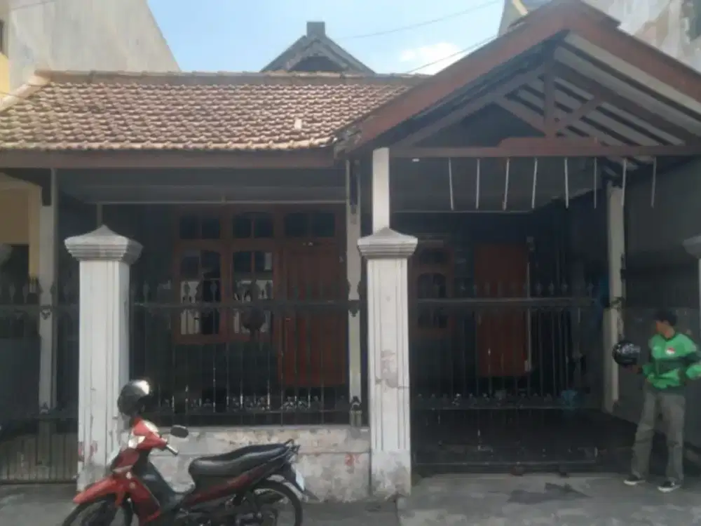 DIJUAL Rumah Luas di Lowokwaru Malang Dekat UB dan Kampus Ternama