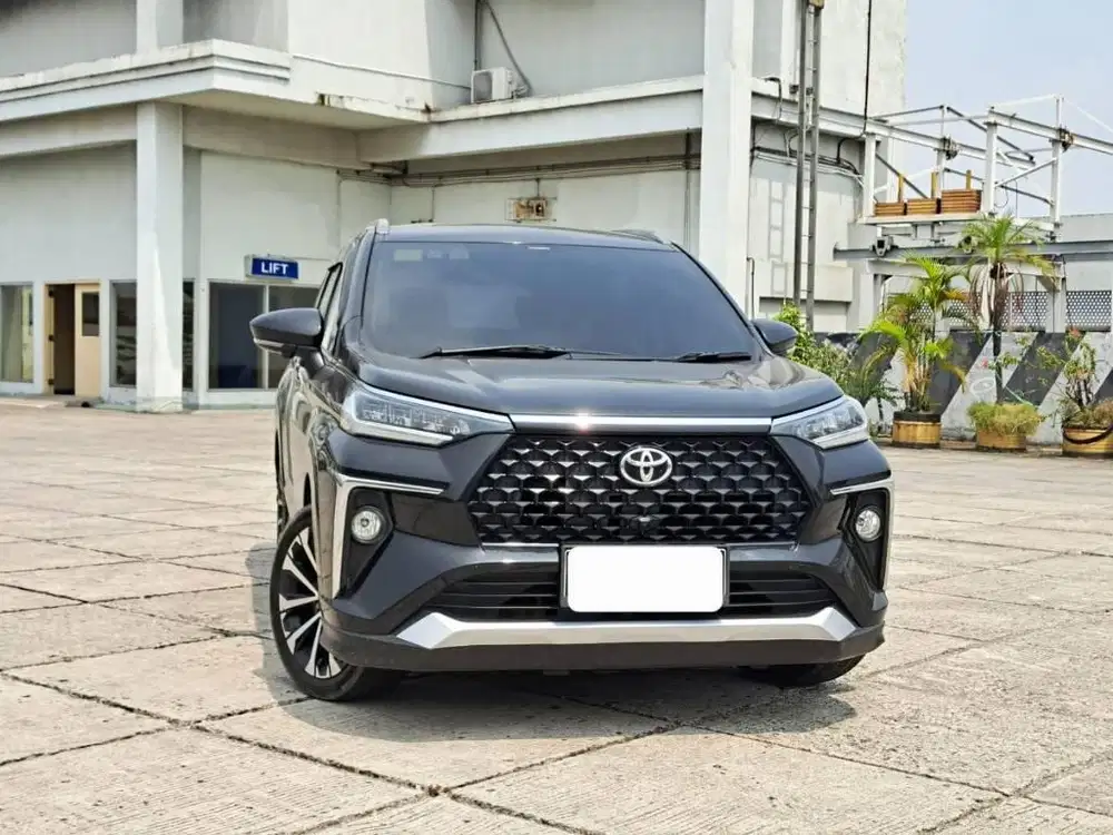 DP 15JT SAJA AVANZA VELOZ Q 1.5 AT MATIC AUTOMATIC 2022 HITAM