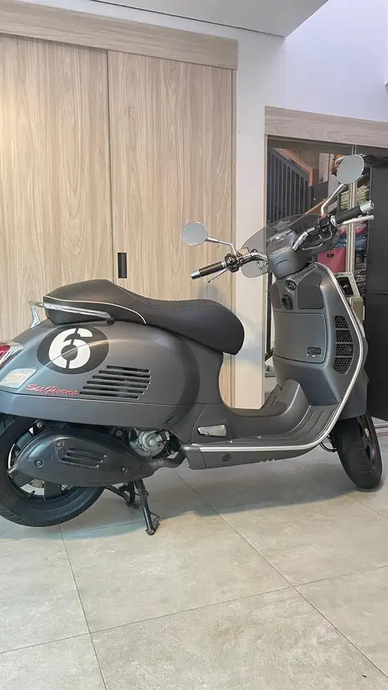 Vespa GTV Sei Giorni