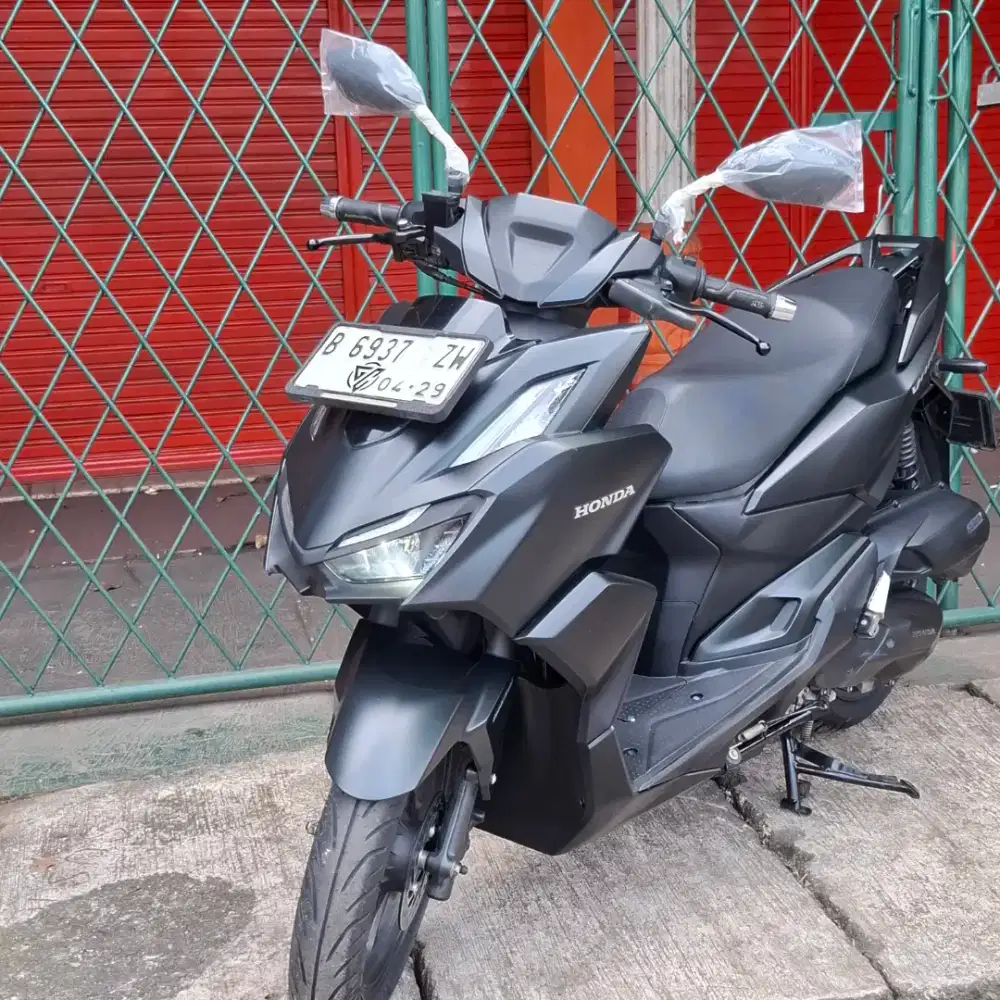 Honda vario 160 cbs 2024 dp 1juta