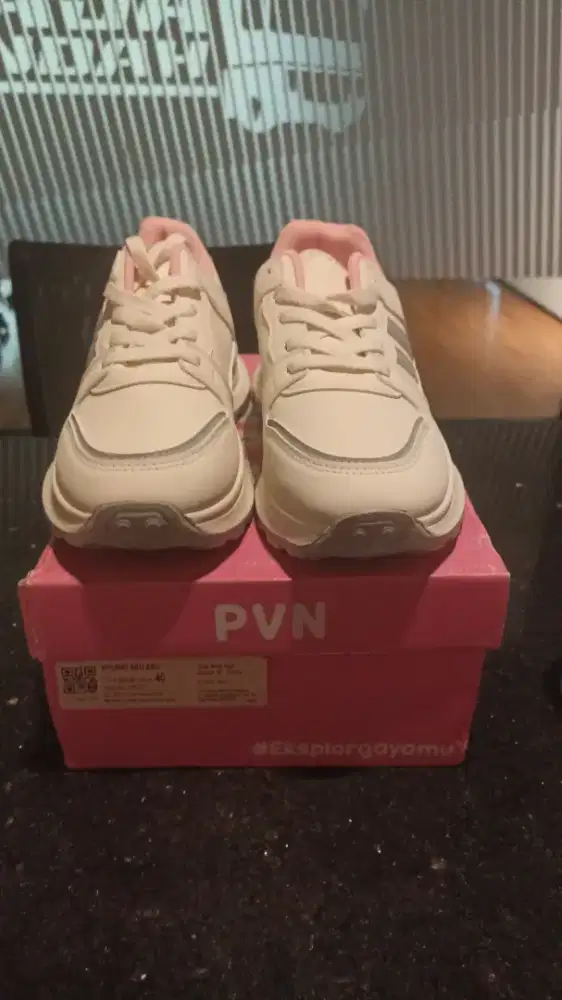 Sepatu PVN hyunki