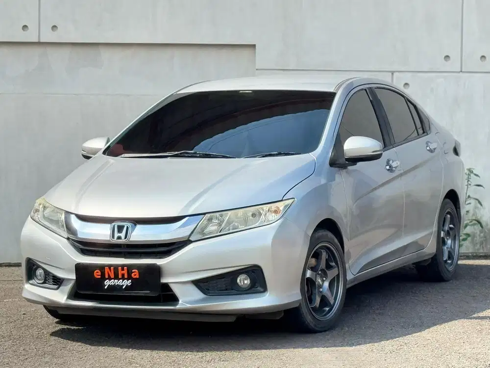 Honda CITY E 1.5 Automatic 2015.. eNHa garage Semarang..
