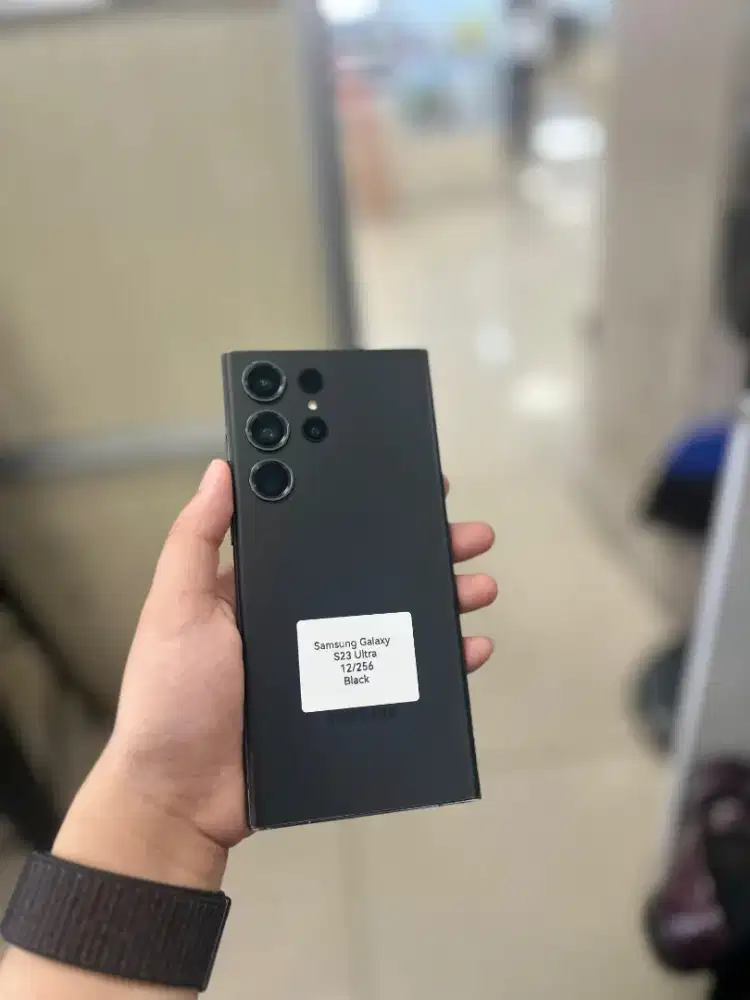 Samsung S23 ultra 12/256