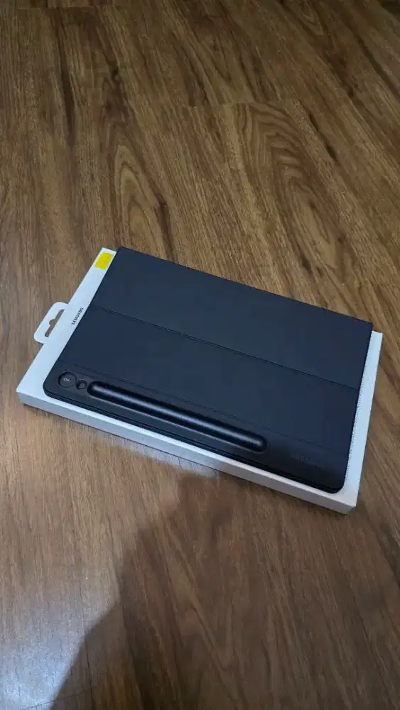 Samsung Book Cover Slim Keyboard Original