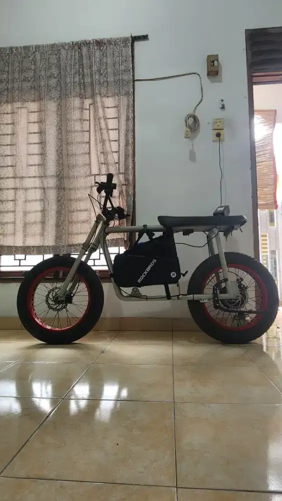 Motor listrik 48 v