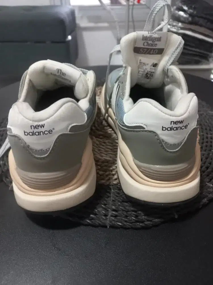 Sepatu baru new balance