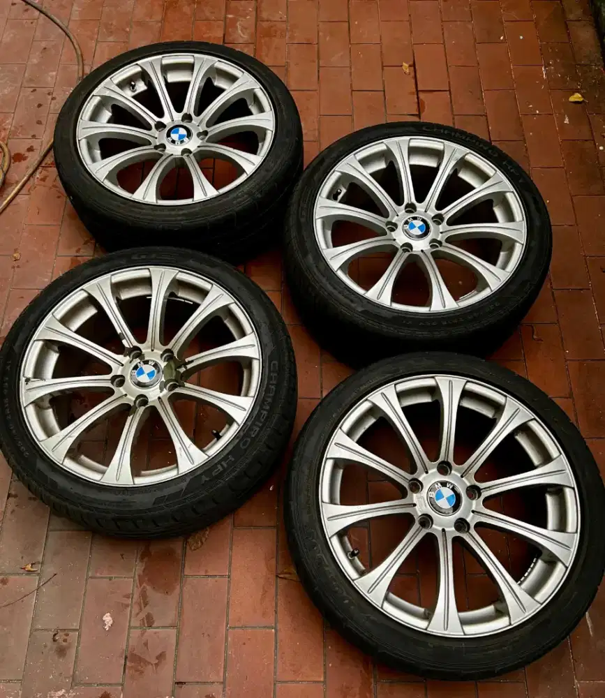Velg BMW R18 lebar 8.5 rata