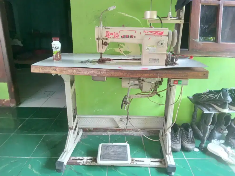 MESIN JAHIT. MESIN JAIT